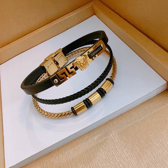 Versace bracelet lyh11